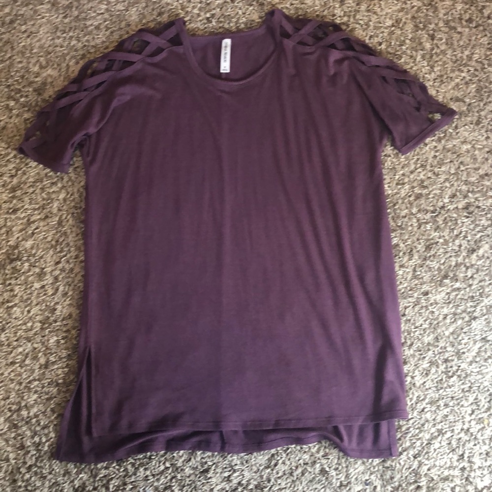 Zenana Outfitters Cold Shoulder Shirt